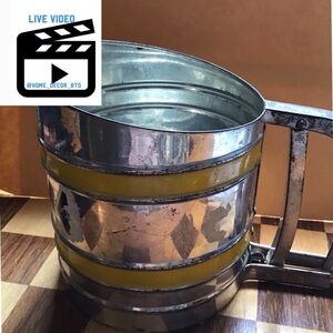 🎥★❦꒒ik୧⌵N୧w★ AUCTION PRICE👩🏻‍⚖️👨‍🍳 VTG Foley Sift Chine Screen Flour Sifter